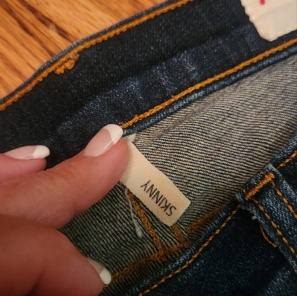 Rag & Bone Jeans color is Kensington Ankle Skinny Size 27 - Picture 3 of 8